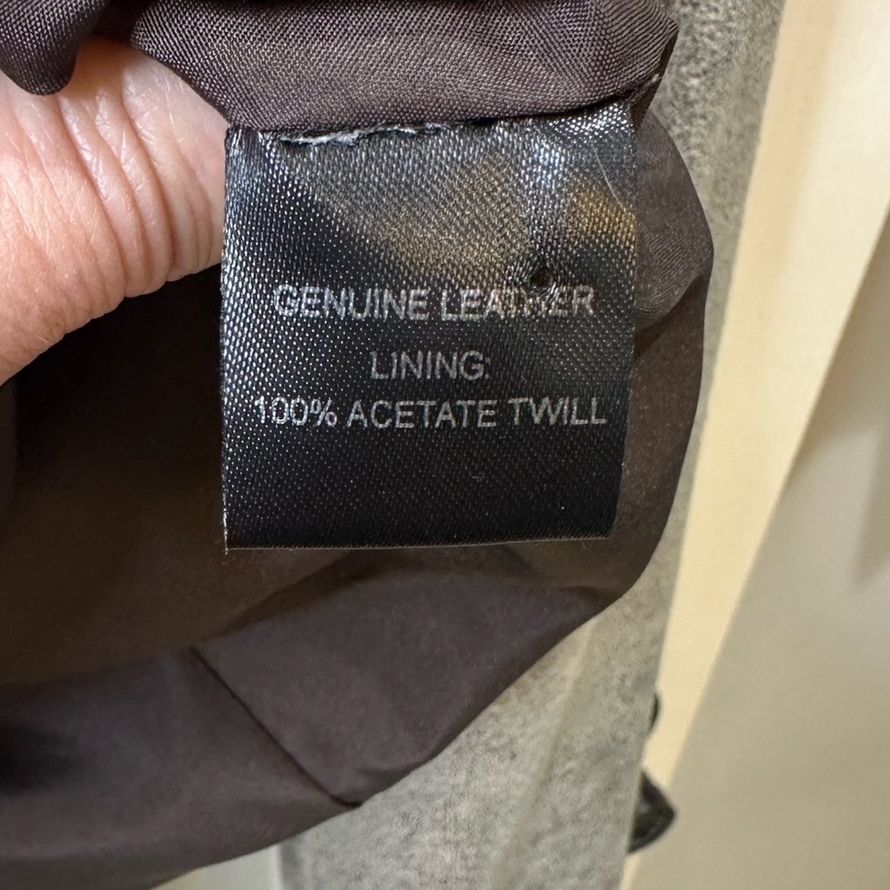 Gray Suede Leather Motorcycle Jacket With Quilted Details — image 4 of 8